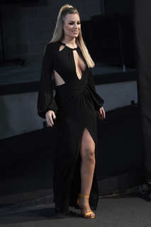 Edurne feet photo thumbnail