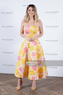 Edurne feet photo thumbnail