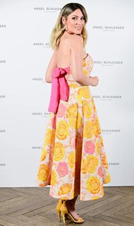 Edurne feet photo thumbnail