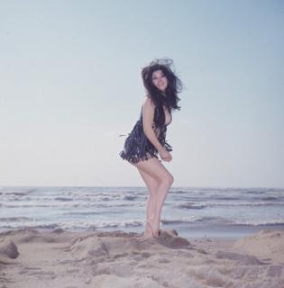 Edwige Fenech feet photo 14