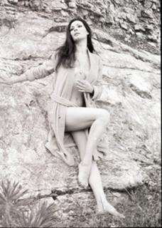 Edwige Fenech feet photo 13