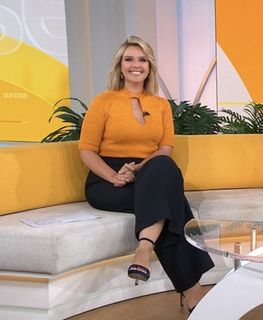 Edwina Bartholomew feet photo 15