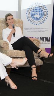 Edwina Bartholomew feet photo 8