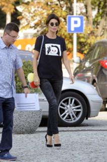 Edyta Górniak feet photo thumbnail