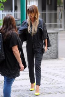 Edyta Górniak feet photo thumbnail