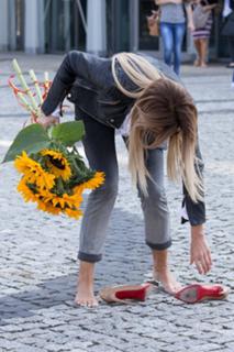 Edyta Górniak feet photo thumbnail