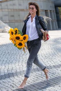 Edyta Górniak feet photo thumbnail