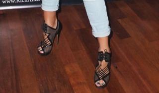 Edyta Górniak feet photo thumbnail