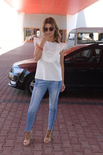 Edyta Górniak feet photo thumbnail