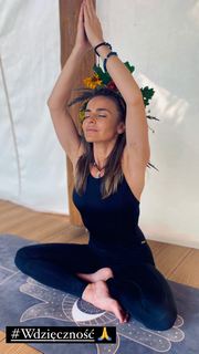 Edyta Herbus feet photo thumbnail