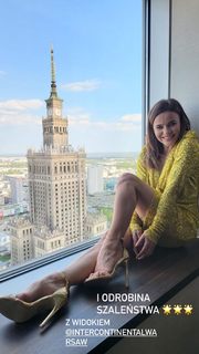 Edyta Herbus feet photo thumbnail