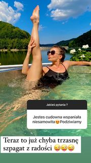 Edyta Herbus feet photo thumbnail