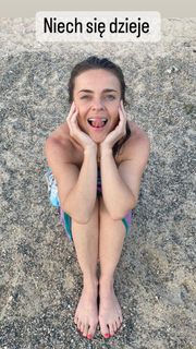 Edyta Herbus feet photo thumbnail