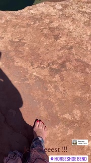 Edyta Herbus feet photo thumbnail