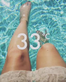 Eefje Depoortere feet photo thumbnail