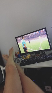 Eefje Depoortere feet photo thumbnail