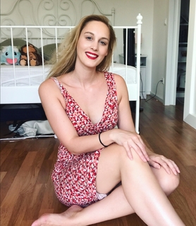 Eefje Depoortere feet photo thumbnail