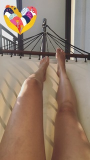 Eefje Depoortere feet photo thumbnail