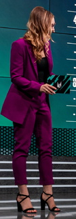 Eefje Depoortere feet photo thumbnail