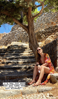 Eefje Depoortere feet photo thumbnail