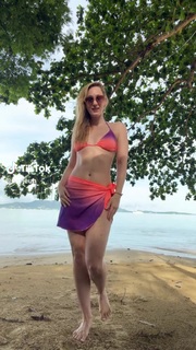 Eefje Depoortere feet photo thumbnail