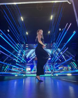 Eefje Depoortere feet photo thumbnail