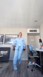 Eefje Depoortere feet photo thumbnail