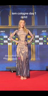 Eefje Depoortere feet photo thumbnail