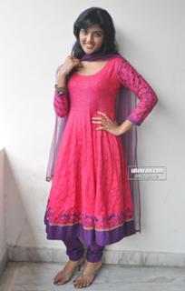 Eesha Rebba feet photo 20