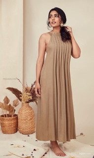 Eesha Rebba feet photo 9