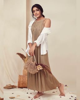 Eesha Rebba feet photo 14