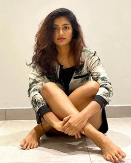 Eesha Rebba feet photo 13