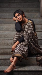 Eesha Rebba feet photo 2