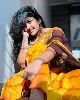 Eesha Rebba feet photo 9