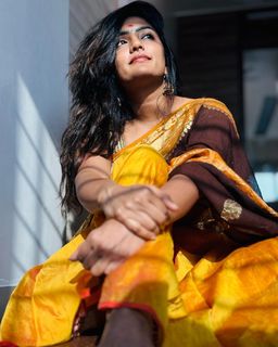 Eesha Rebba feet photo 8