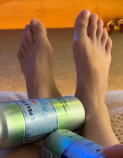 Efrat Dor feet photo 12