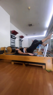 Eileen Abad feet photo 4
