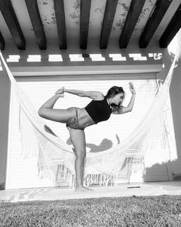 Eileen Abad feet photo 18