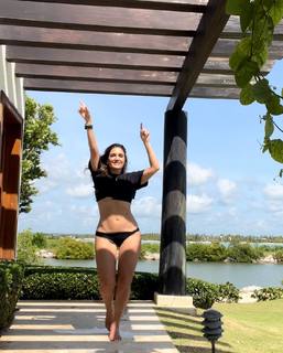 Eileen Abad feet photo 9
