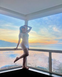 Eileen Abad feet photo 6