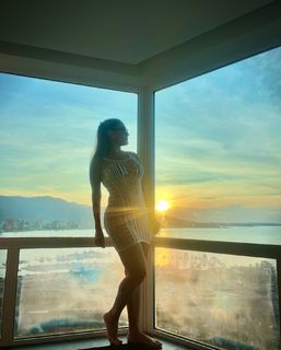 Eileen Abad feet photo 5
