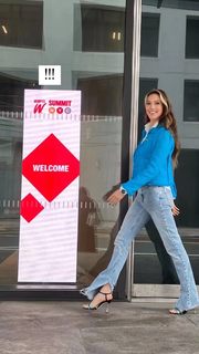 Eileen Gu feet photo thumbnail