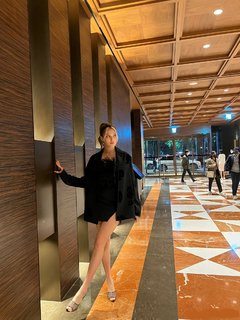 Eileen Gu feet photo thumbnail