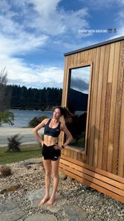 Eileen Gu feet photo thumbnail