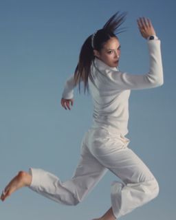 Eileen Gu feet photo 13