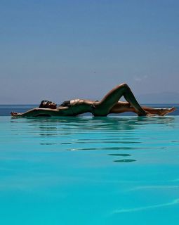 Eirini Papadopoulou feet photo 3