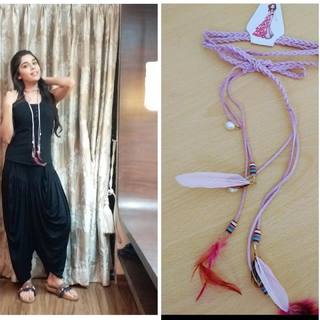 Eisha Singh feet photo 17