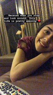 Eisha Singh feet photo 7