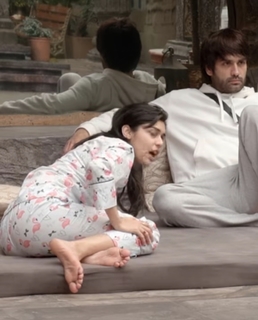 Eisha Singh feet photo 4