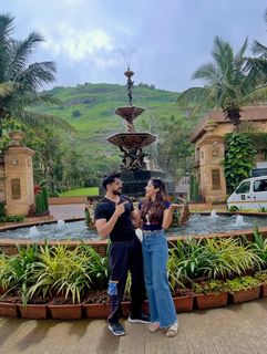 Eisha Singh feet photo 16